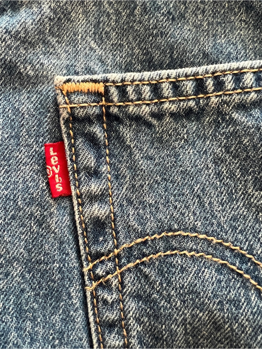 Levi’s 100% Cotton Classic High-Waisted Mom Shorts Blue Denim- 18W - Picture 5 of 8